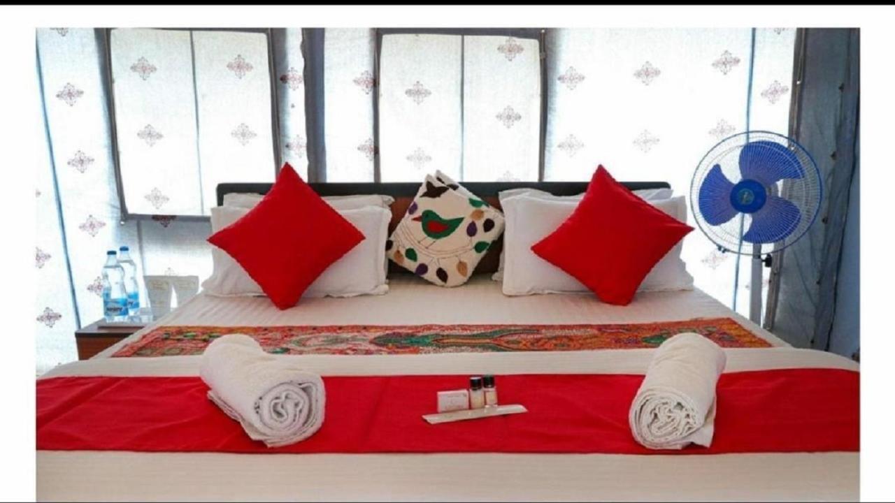 Wild Heritage Resort & Camp Jaisalmer Buitenkant foto